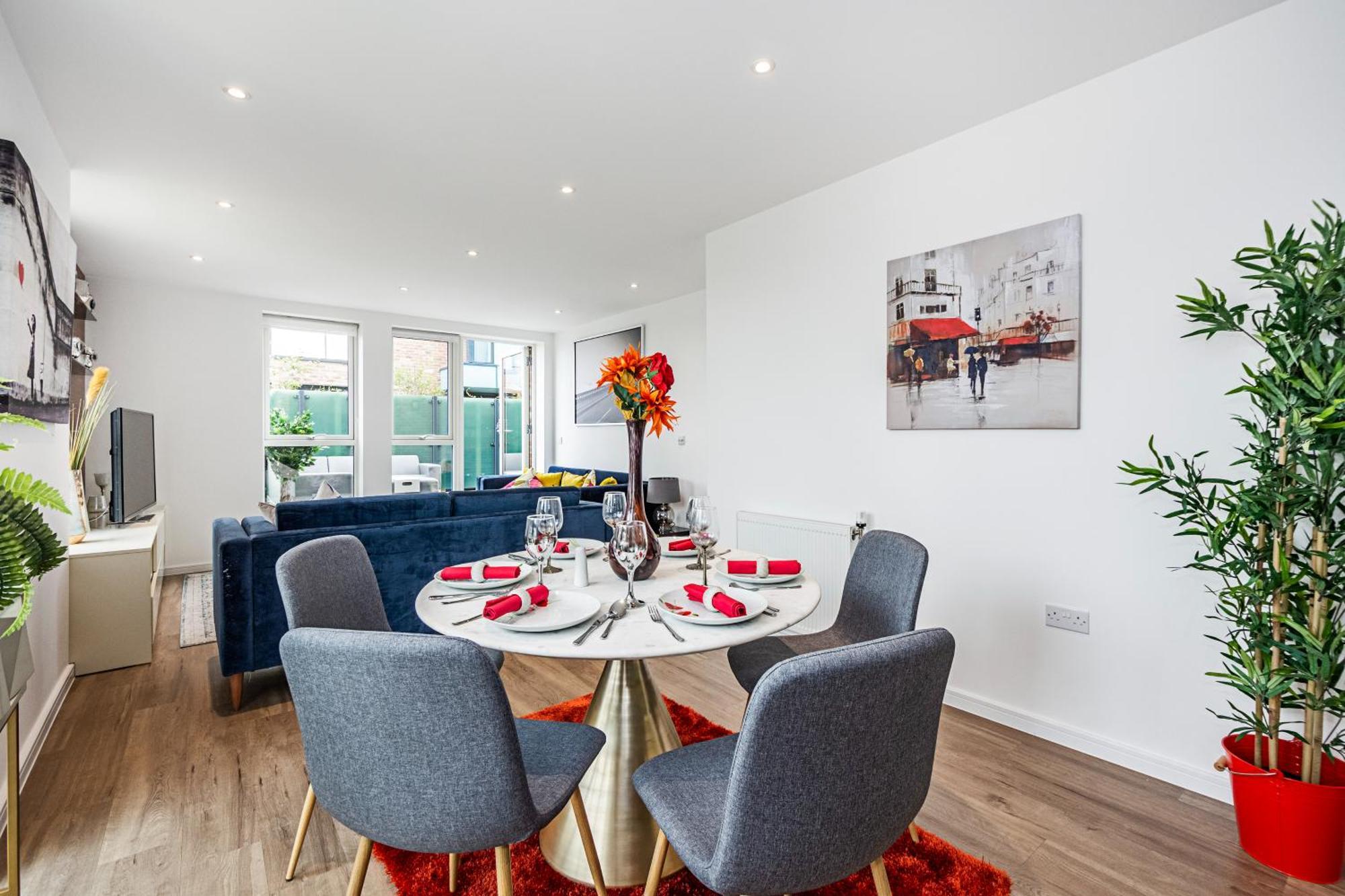 Chiswick Park 3 Bed 3 Bath West London - Parking Apartment Ngoại thất bức ảnh